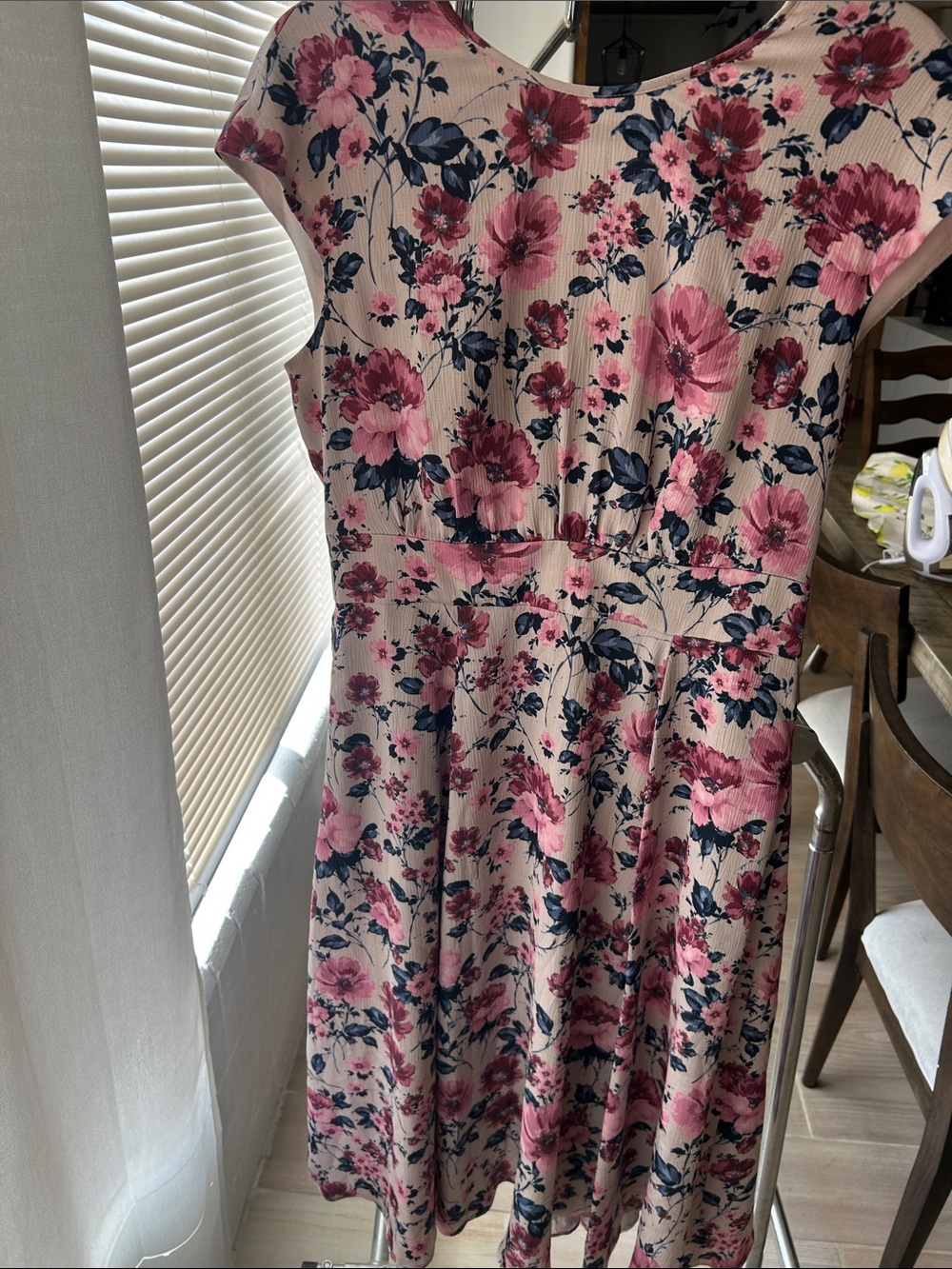 Gal Meets Glam Pink Floral Midi Dress with Navy Accents